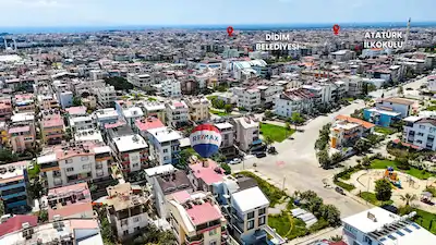 CUMHURIYET MAHALLESI'NDE MUHTEŞEM MÜSTAKIL EV