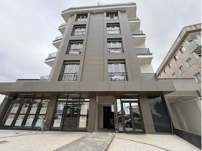 ÇAYIROVA AKSE’DE 2026 YAPIMI 2+1 | 80 M² NET | 1. KAT KAT İRTİFAKLI SATILIK DAİRE