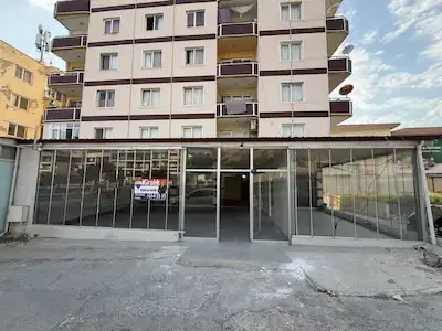SÜLEYMAN DEMİREL BULVARI'NDA KÖŞE KONUM 350 M2 KİRALIK DÜKKAN