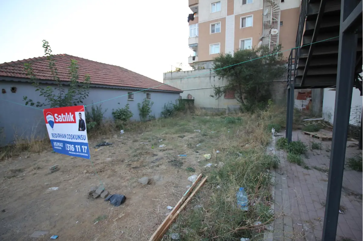 GEBZE İSTASYON MAHALLESİNDE 204 M2 ZEMİN+ 3 KAT İMARLI ARSA