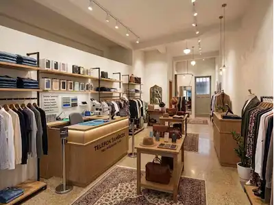 İLKADIM 19 MAYIS'TA MERKEZİ KONUMDA DEPOLU 90 M² TİCARİ DÜKKAN
