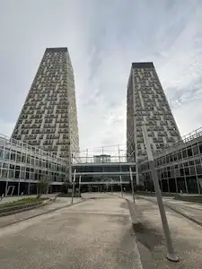 KARTAL ESENTEPE MAHALLESI E5 ÜZERI DUMANKAYA VIZYONDA SATILIK OFIS