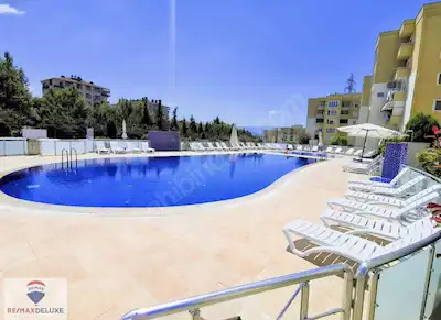 KÖRFEZ KAVANİUM'DA ÖNÜ AÇIK FERAH SATILIK ARA KAT 3+1 DAİRE