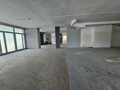 ÇEKMEKÖY'ÜN GIRIŞINDE İSKANLI KDV'LI 500 M2 DEPO & HAFIFI ÜRETIM