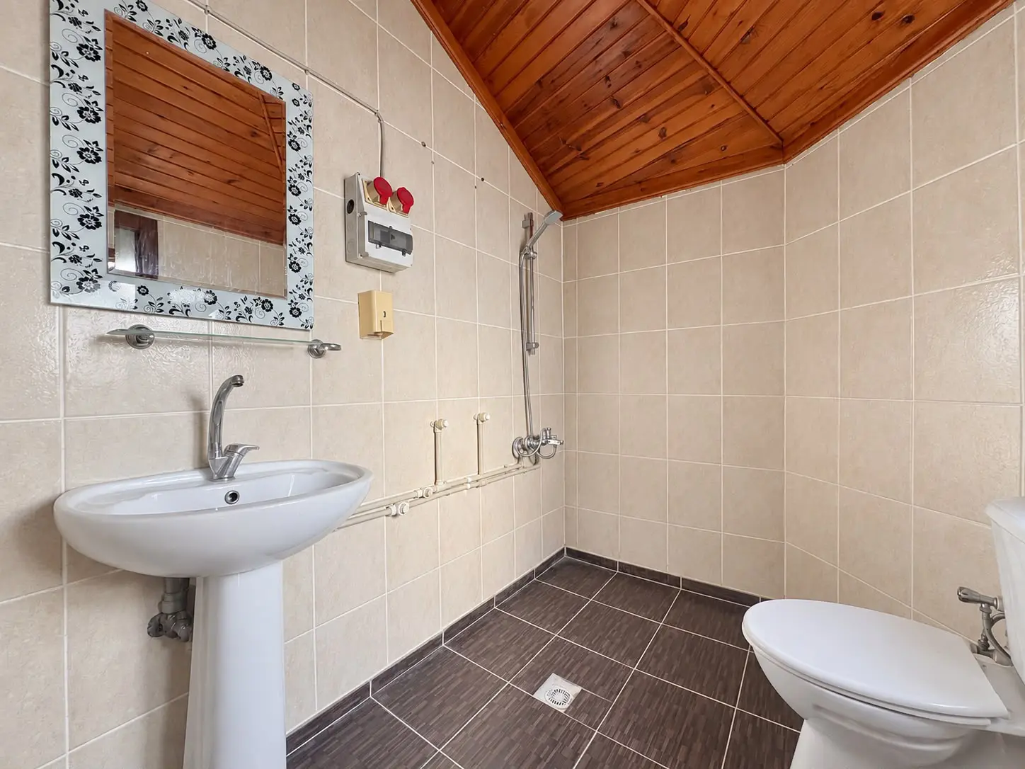 Property image 40