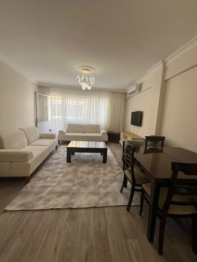 İZMİR KONAK MÜKEMMEL KONUMDA 110 M2 YAPILI DAİRE