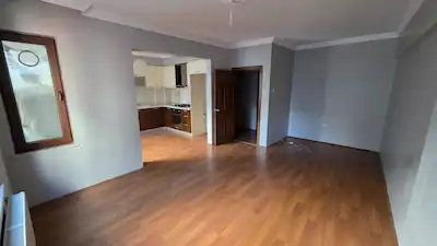 BİGA SAKARYA MAH. ÇARŞI MERKEZİNDE FERAH 2+2 KİRALIK DAİRE-BÜRO-OFIS | BALKONLU