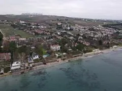 Güzelce'de Denize Sıfır İmarlı Arsa
