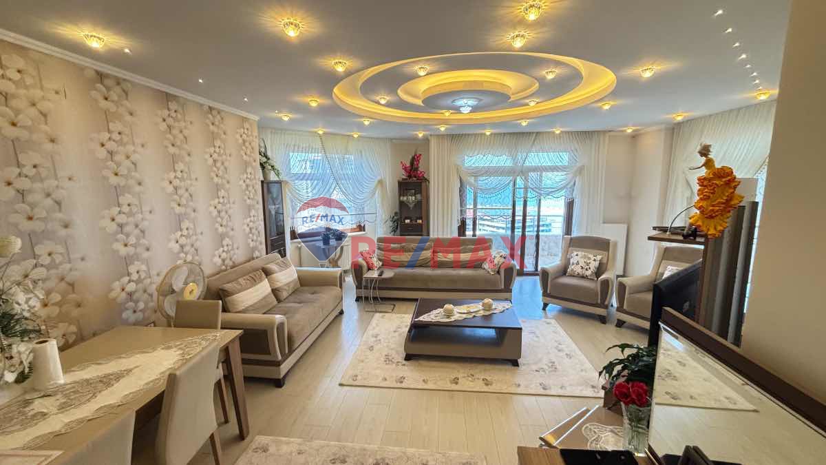 REMAXDAN PAZAR'DA PANORAMİK DENİZ MANZARALI 3+1 SATILIK DAİRE