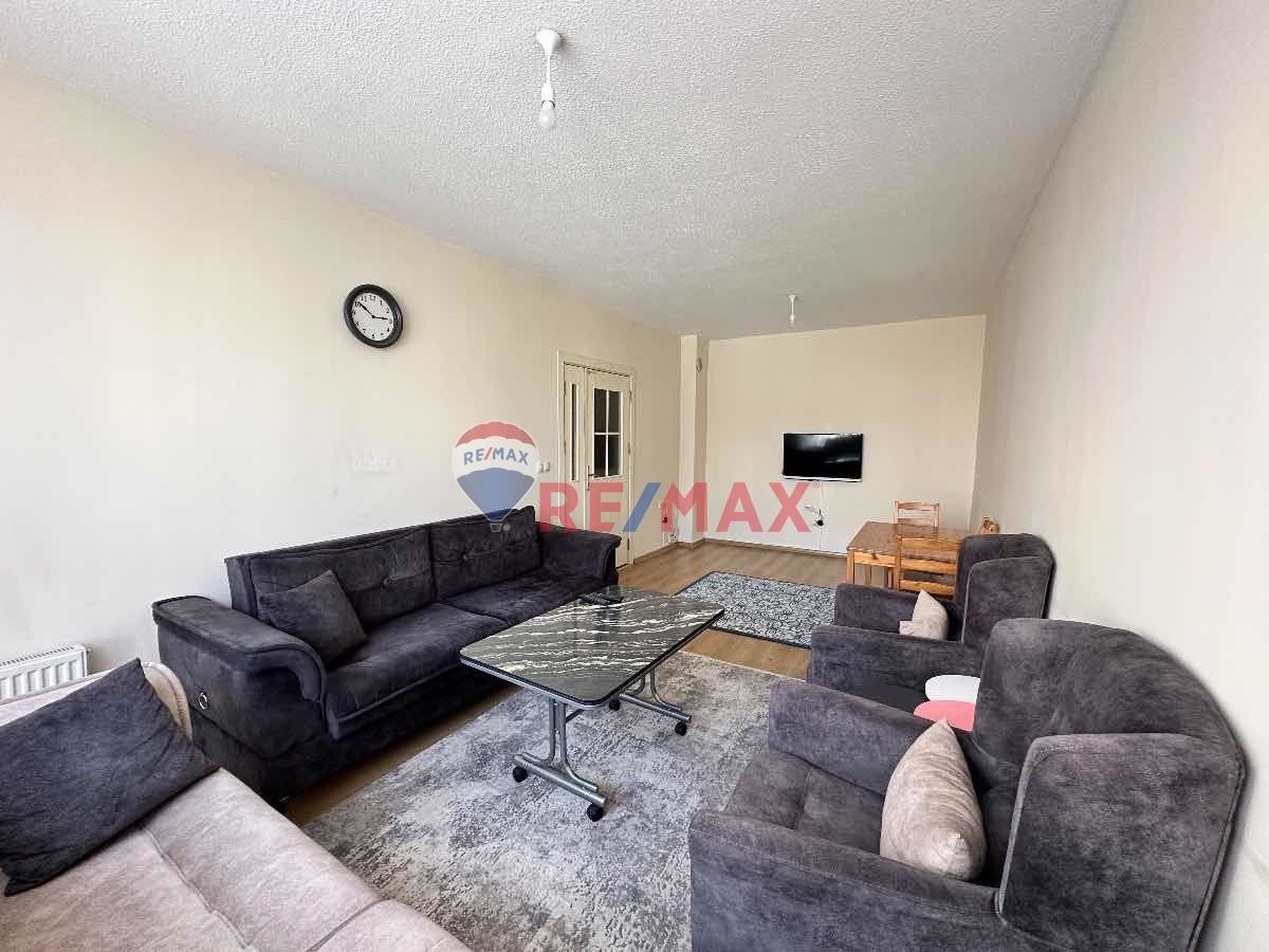 GÜLSEREN TOKİ 'DE EŞYALI 2.KAT KAPALI MUTFAK DAIRE