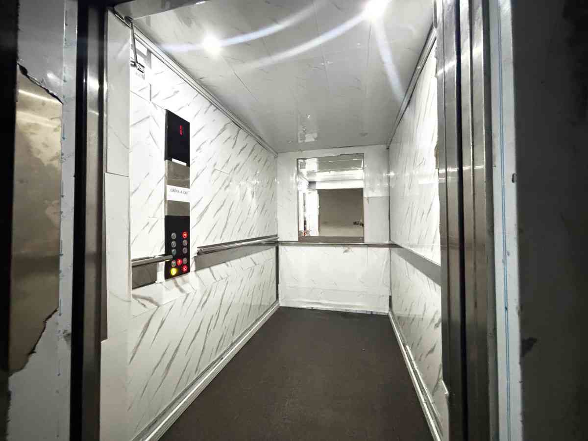 KOMPLE 3 KAT KİRALIK 2 BİN M2 KAPALI YÜK ASANSÖRLÜ