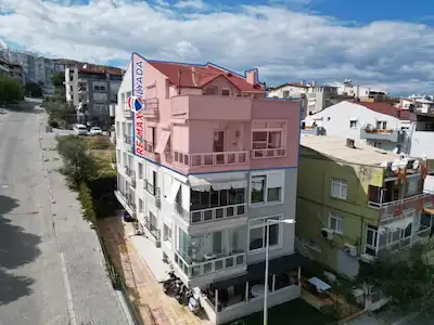 YAKAMOZ'DA DENİZE ÇOK YAKIN DENİZ MANZARALI BÜYÜK DUBLEKS