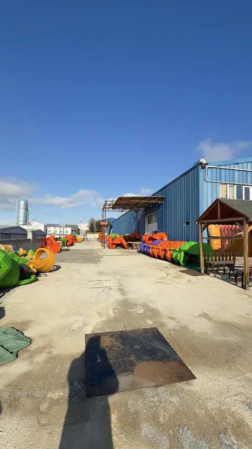 KAVAK ORGANİZE SANAYİDE 2500 M2 FABRİKA