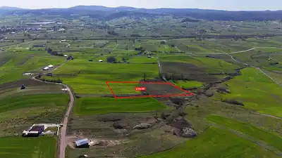 OSMANLI KÖYÜNDE KADASTROL YOLA CEPHE SATILIK TARLA