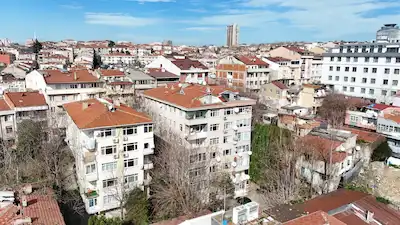 HASANPAŞA’DA SATILIK NET 75M2 BOŞ