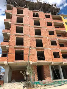 KAPAKLI BAHÇELİEVLER’DE CADDE ÜZERİ SIFIR 1+1 | BALKONLU | BATI CEPHE | KREDİYE UYGUN