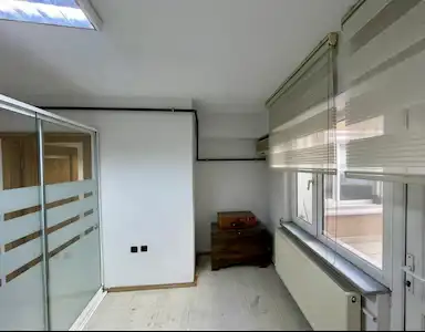 REMAX AREA DAN CADDE ÜZERI ADLIYE YANINDA SATILIK 1+1 BÜRO, OFIS