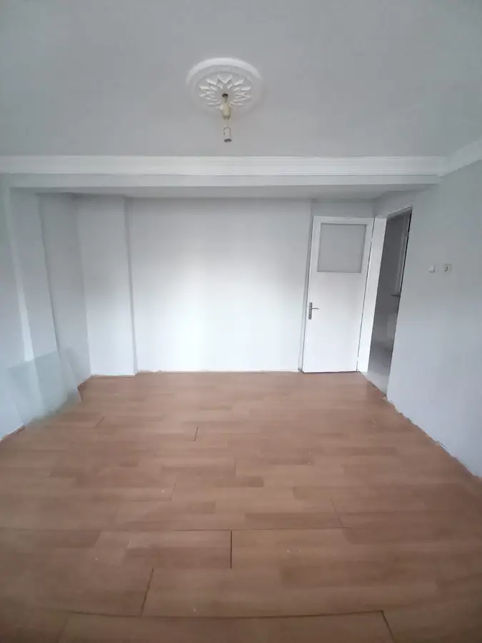 REMAX DREAM'DEN KADIKÖY MAHALLESİNDE 2+1 KİRALIK DAİRE