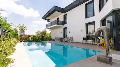 GÖLBAŞI İNCEK SATILIK VİLLA 7+2 1000 M2 ARSA PAYI AKBULUT CADDE