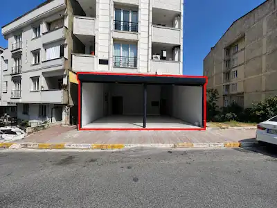 ESENYURT AKŞEMSEDDİN MAH. FATİH SANAYİ SİTESİ KARŞISINDA SATILIK DÜKKAN
