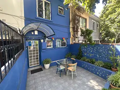 ETİLER’DE AKMERKEZ’E YÜRÜME MESAFESİ ÇİFT GİRİŞLİ 4 KATLI VİLLA