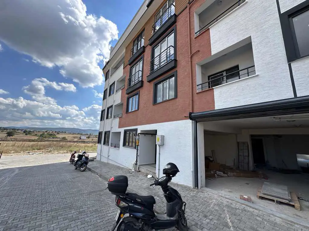 ŞİRİNTEPE'DE KONFOR VE KALİTE ARAYANLARIN DAİRESİ