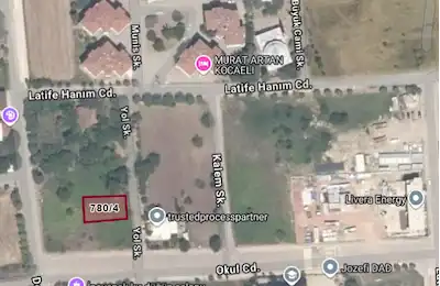 BAŞİSKELE YENİKÖYDE SATILIK 405 M2 ARSA 