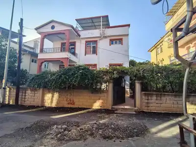 RE/MAX DEĞİŞİM’DEN CUMHURİYET MAH.’DE 3+150 M² KİRALIK DAİRE!