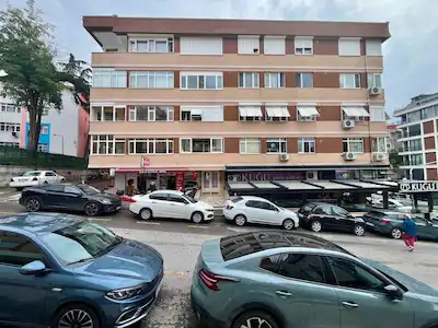 MALTEPE ALTINTEPE BOSTANCI METROSUNA YAKIN 3+1 KIRALIK DAIRE
