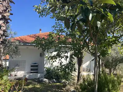 DALYAN CANDIR’DA ESYALI KİRALIK BAHCELİ EV