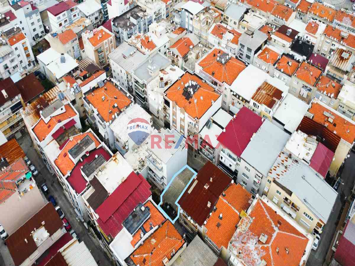 KARABAĞLAR BAHÇELIEVLER MAHALLESINDE İMARLI ARSA