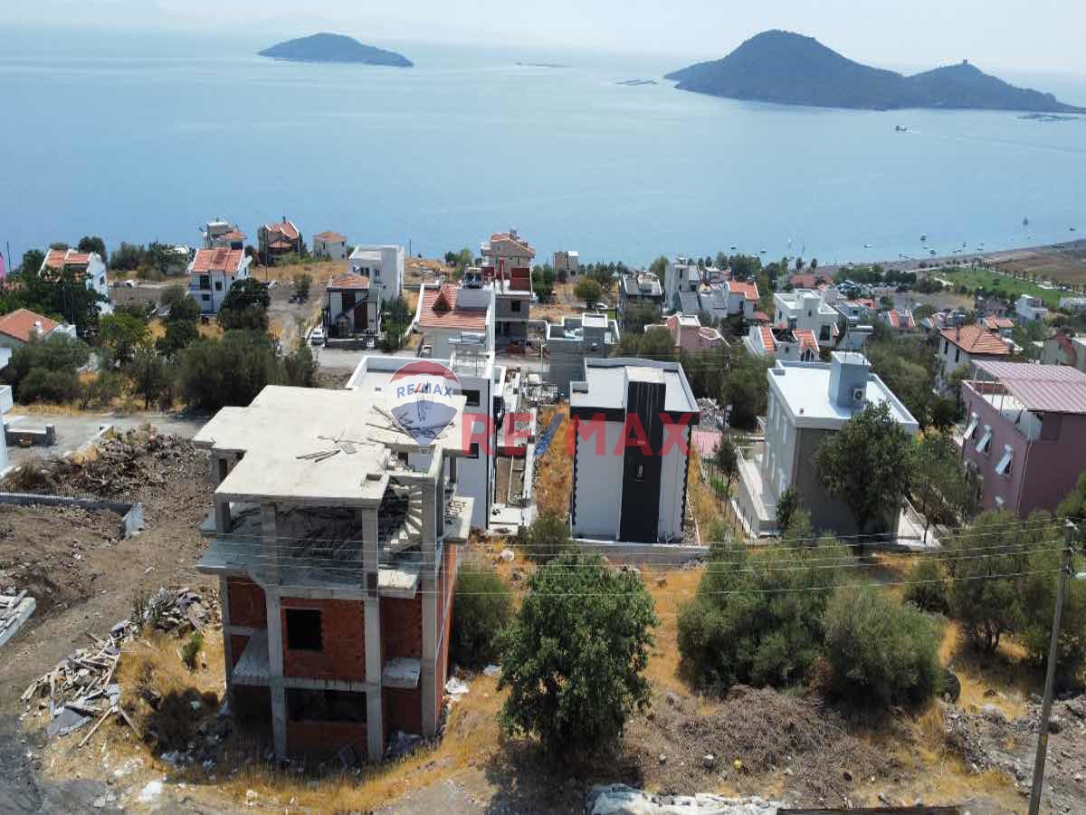 REMAX İLYADA BİMEYKO DENİZE 350 M MÜKEMMEL DENİZ MANZARALI ARSA
