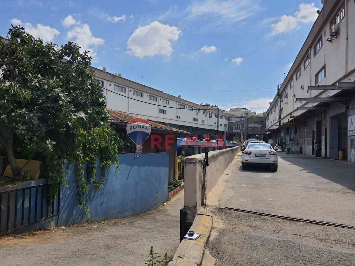 PERPİM SANAYİ SİTESİ ZEMİN KATTA FIRSAT 435 M2 2 ADET DÜKKAN 