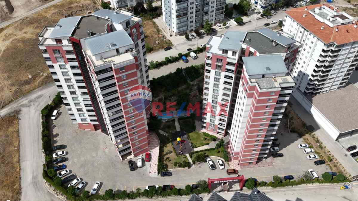 PURSAKLAR MSD SARAY EVLERİ'NDE SATILIK 6+1 YAPILI TERAS DUBLEKS