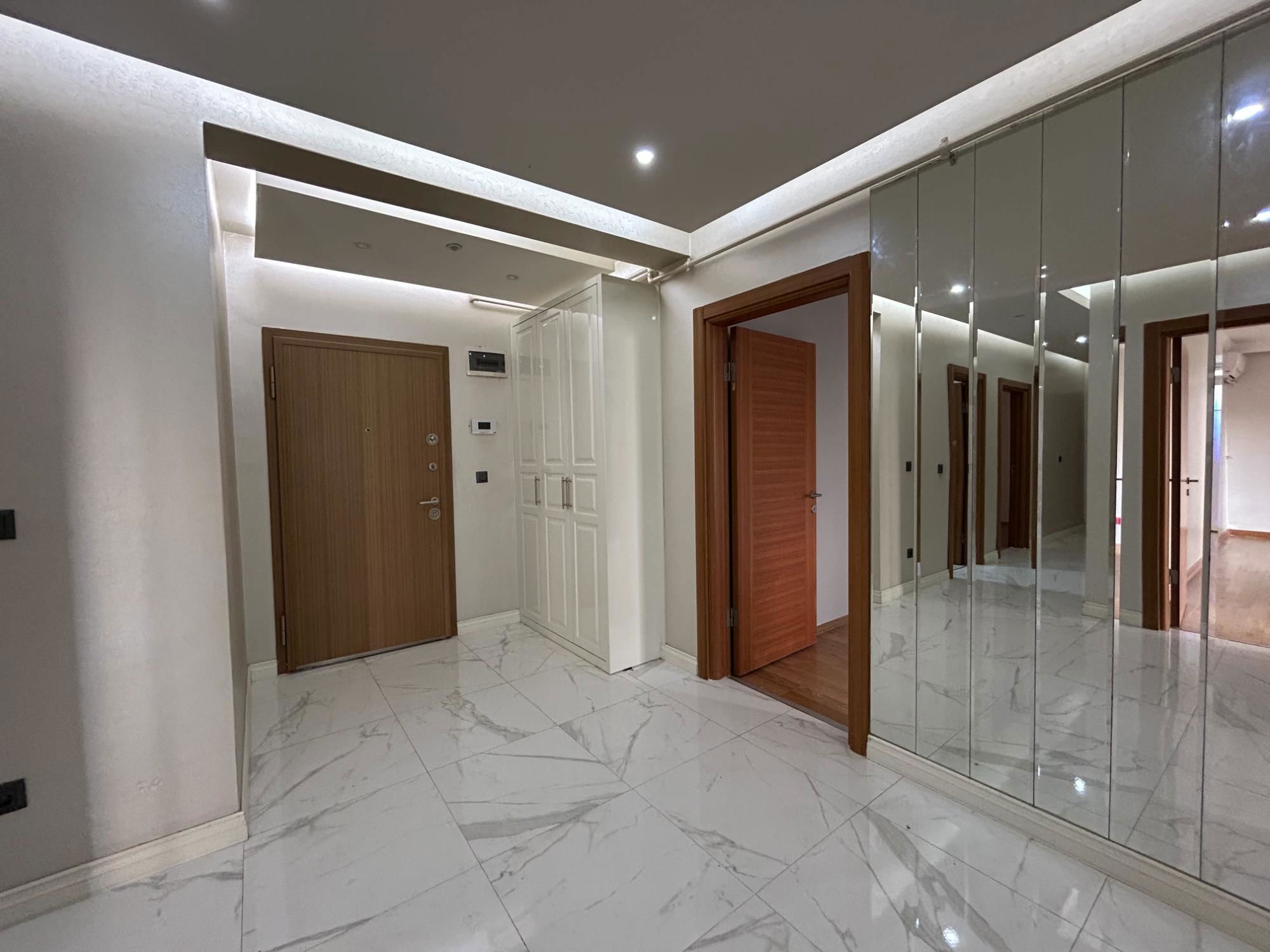 ÇEKMEKÖY AKASYA EVLERİ SATILIK 3+1 OTURUMA HAZIR ARA KAT DAİRE