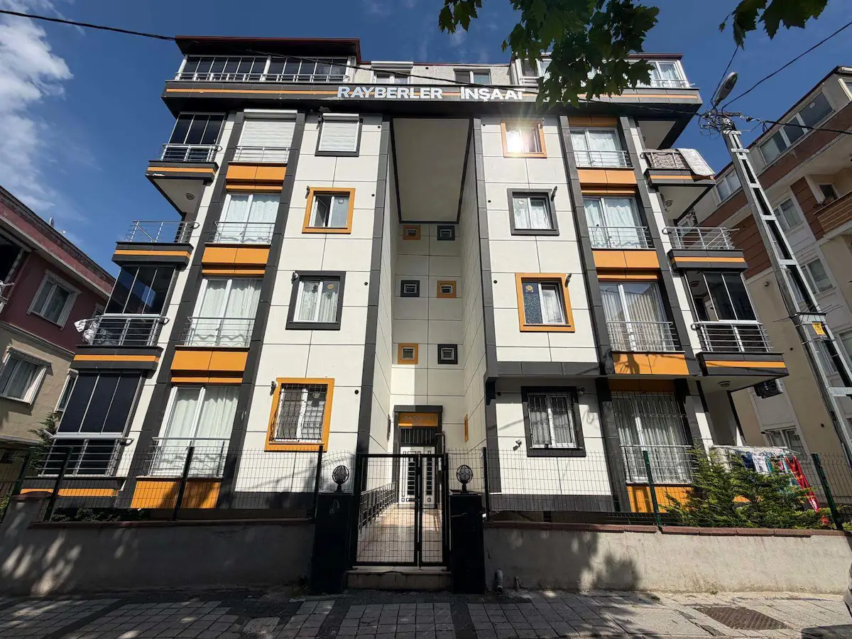 SANCAKTEPE MEVLANA MAHALLESİNDE KİRALIK DAİRE