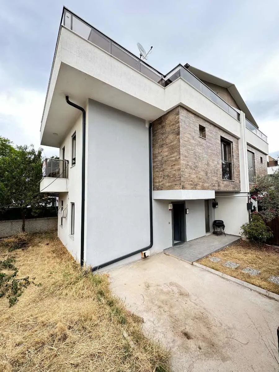 Property image 44