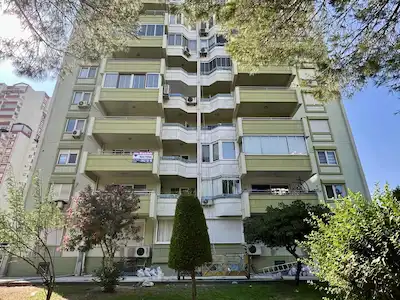 MAVİŞEHİR FLAMİNGO BLOKLARINDA SATILIK BOŞ 3+1 DAİRE