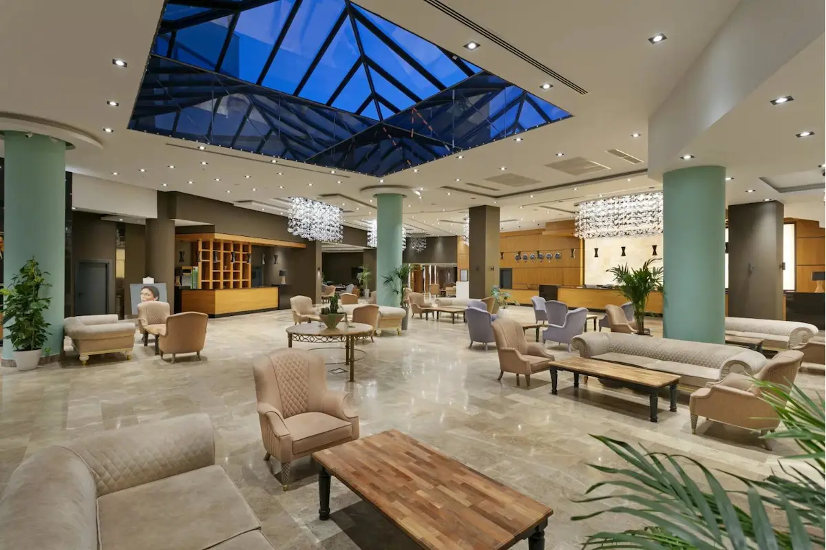HATTUŞA GÜRE ASTYRA TERMAL RESORT’TA 2. HAFTA KIRMIZI DÖNEM 2+1 DEVRE TATİL