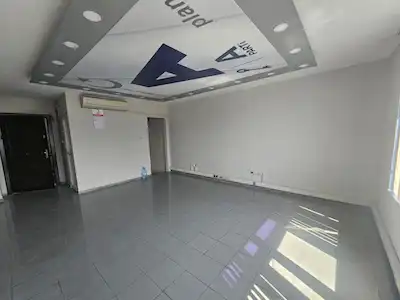 KÖRFEZ MERKEZI KONUMDA 70 M2 KIRALIK 1+1 OFIS
