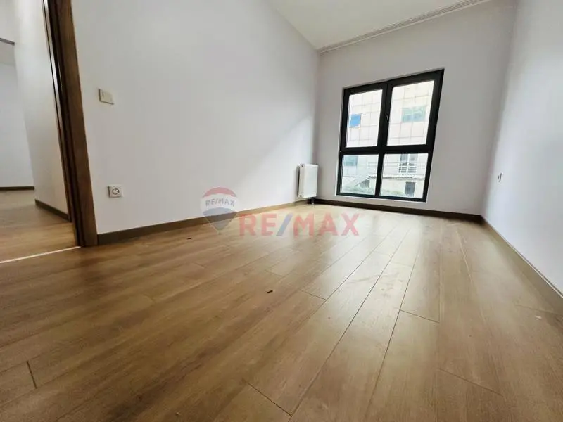 SANCAKTEPE NEF 19 PROJESI BALKONLU HAVUZ MAN. 2+1 KIRALIK DAIRE