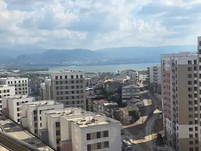İZMİT CEDİT KONUTLARI SATILIK 3+1 DENİZ MANZARALI ARA KAT DAİRE