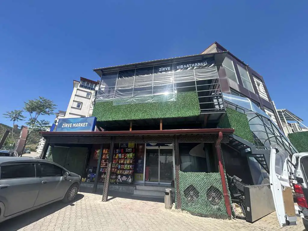 YENİKENT TOKİ KONUTLARI KARŞISI YELKENT ZİRVE EVLERİ YANI SATILIK KOMPLE TİCARİ BİNA