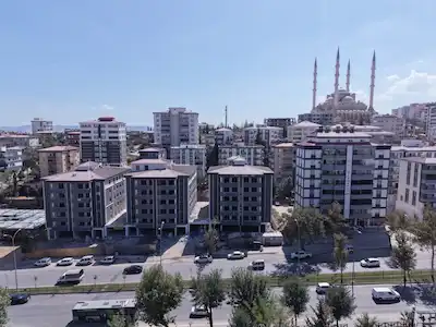 RE/MAX EDE'DEN ŞEKERDERE ANA CADDE ÜSTÜ SATILIK DÜKKAN