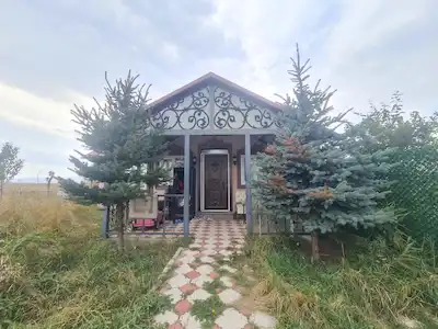 REMAX İLKE'DEN ALTINBULAK'TA FULL EŞYALI HOBİ BAHÇESİ