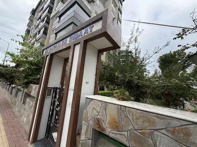 KONYAALTI AYRI MUTFAKLI 3+1 DOĞALGAZLI KİRALIK DAİRE
