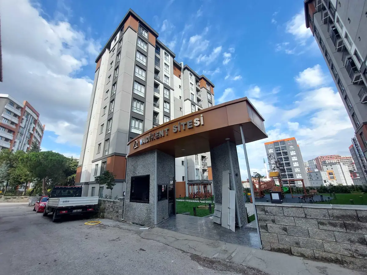 VELİBABA VADİKENT SİTESİ'NDE SATILIK 3+1 SIFIR DAİRE