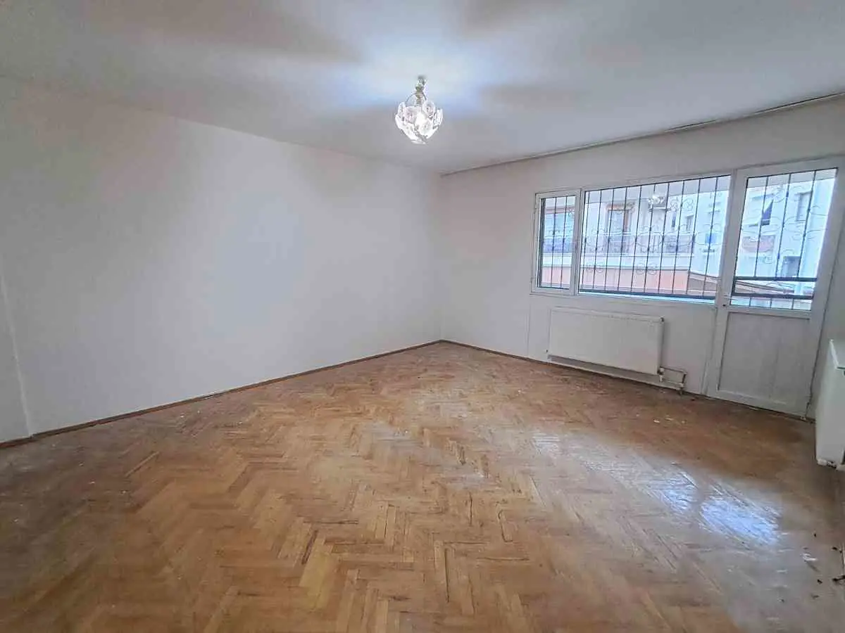 REMAX SMYRNA'DAN BUCA MERKEZ'DE KIRALIK DOĞALGAZLI 3+1 DAIRE