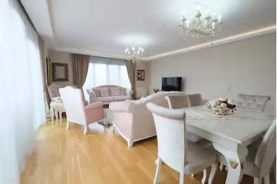 KADIKÖY ERENKÖY BÖLGESININ EN PRESTIJLI LOKASYONU 135 M2 NET 3+1 SATILIK DAIRE 