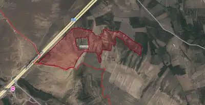 KAYSERI PINARBAŞI YOLUNDA 530 MT CEPHE TARLA